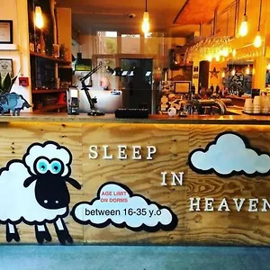  Hostel Sleep In Heaven